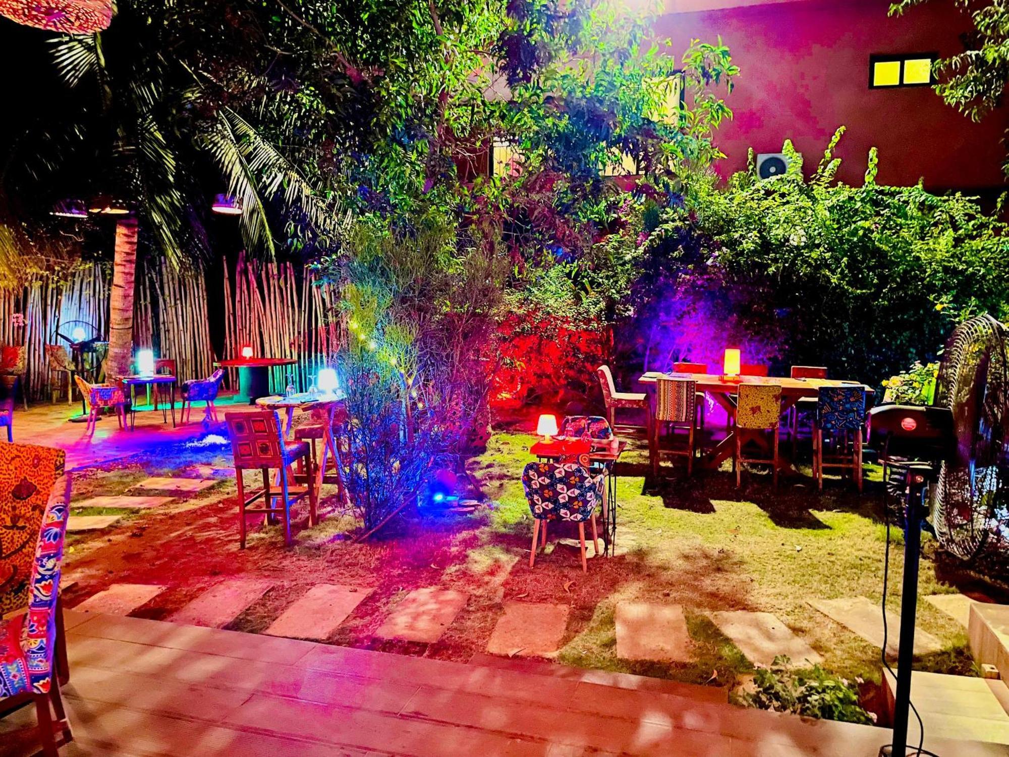 Hotel Le Patio Lomé Exterior foto