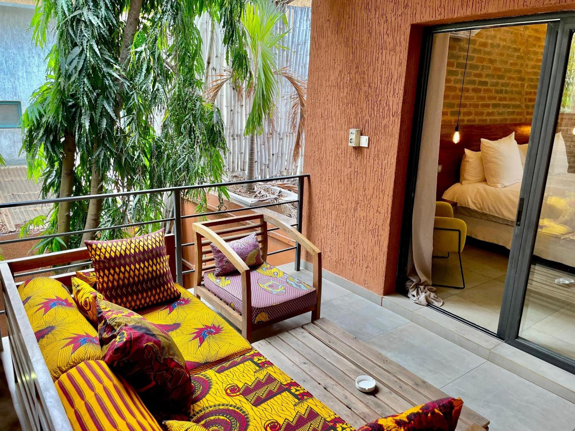 Hotel Le Patio Lomé Exterior foto