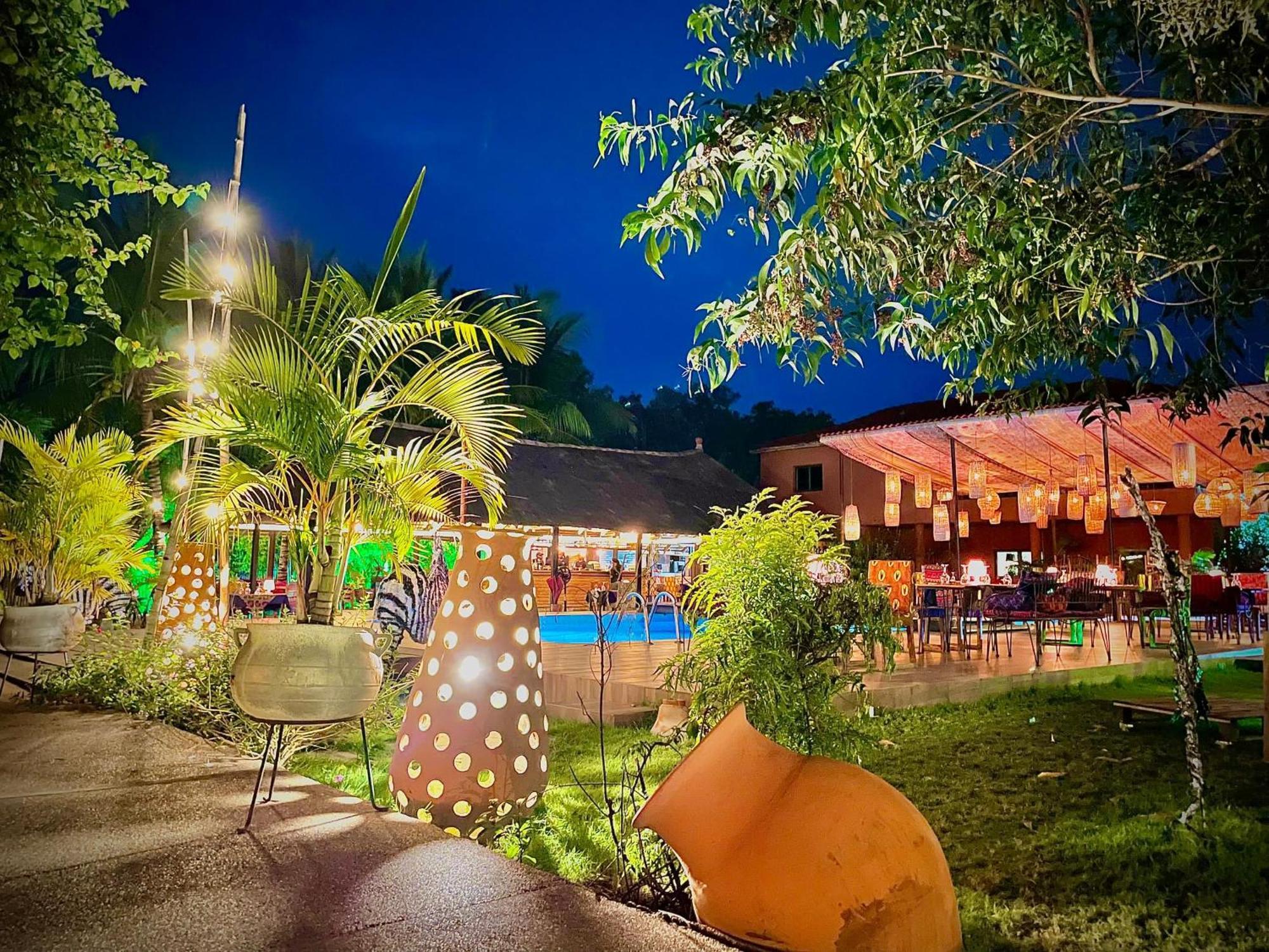 Hotel Le Patio Lomé Exterior foto